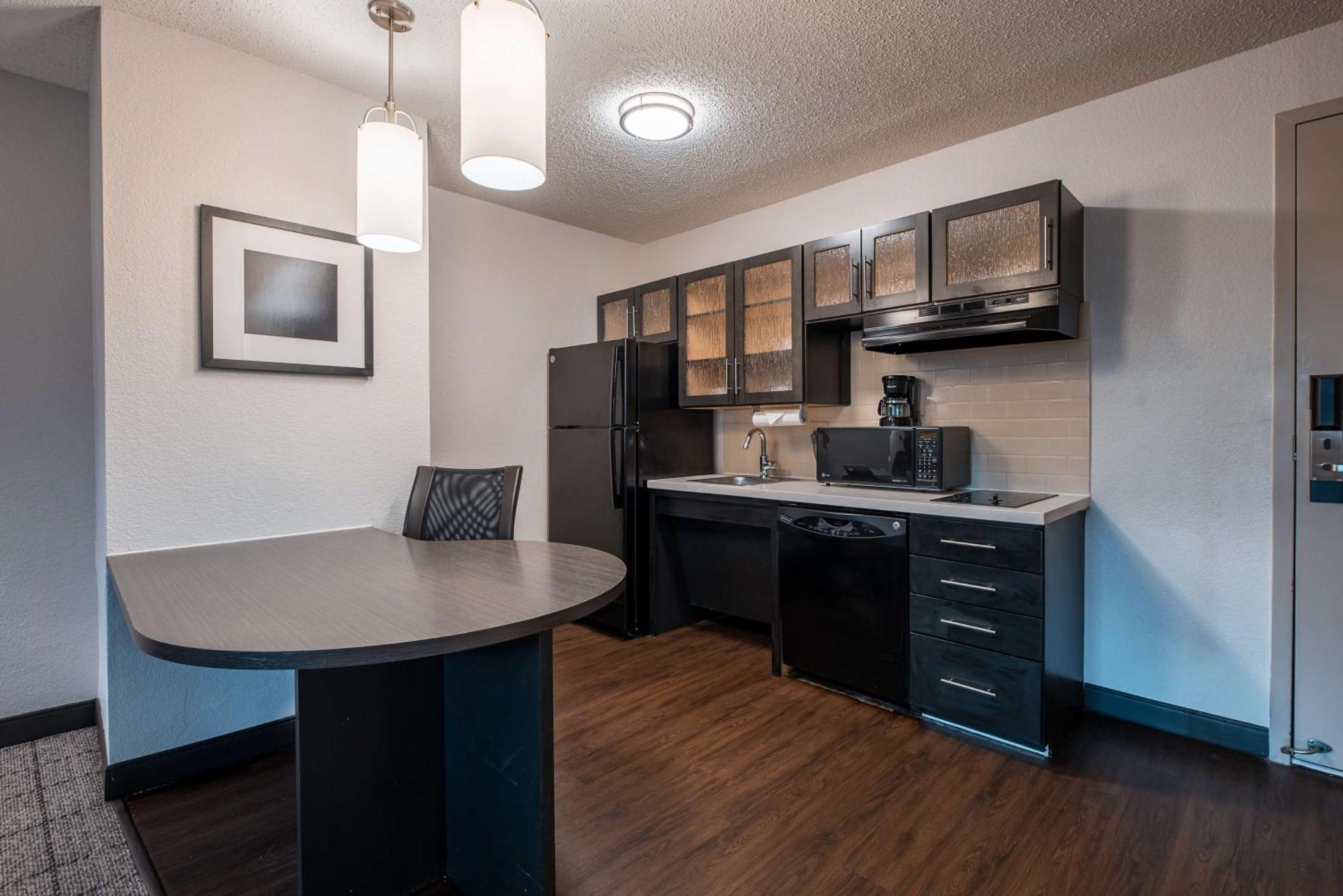 Sonesta Simply Suites Dallas Richardson Bagian luar foto
